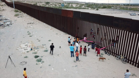 pink seesaw project in mexican border