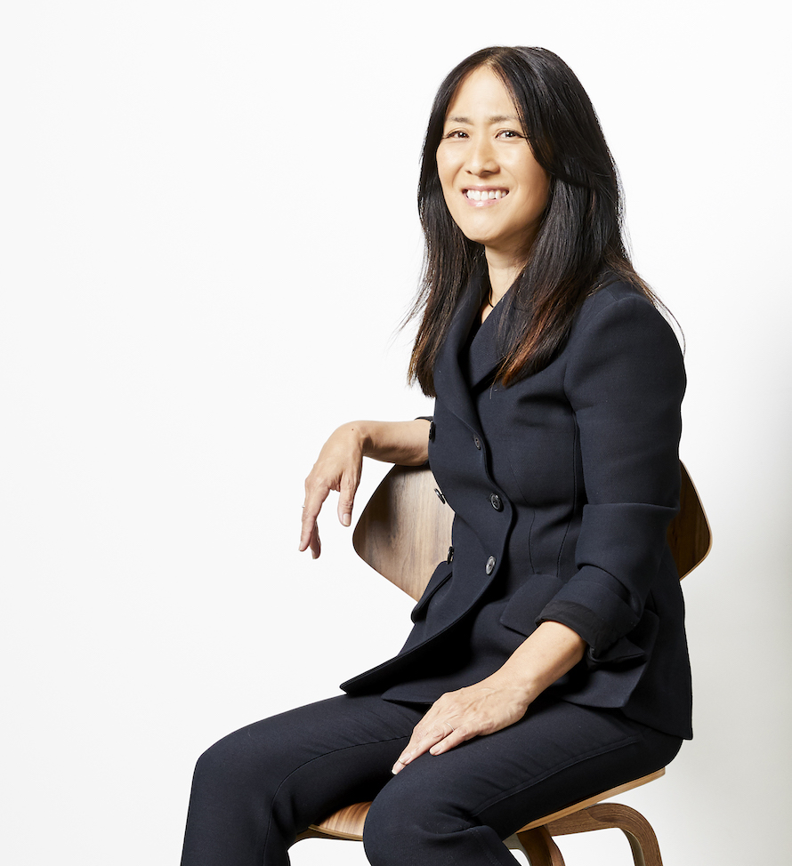 Photo of Lisa Iwamoto sitting
